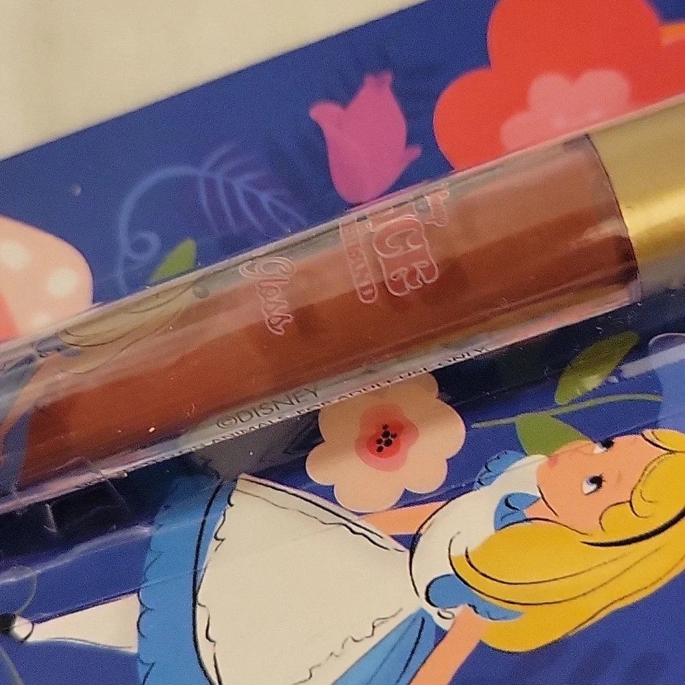 NEW Limited Edition Disney Alice in Wonderland Lip Gloss Bundle